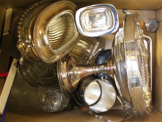 Mixed plated ware
